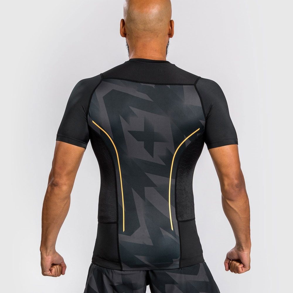 Rash Guard Short Sleeves Black Gold - Image 2